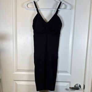 Spanx Black Slimming Slim Slip-On Shapewear Dress Size Med EUC #2952